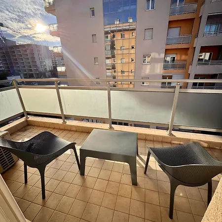 Bright & Modern In Kvart *